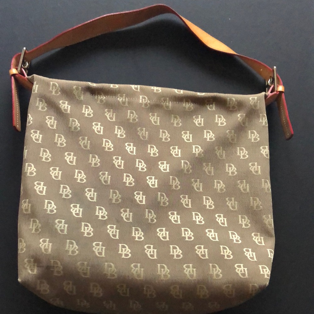 Dooney & Bourke handbag - Picture 2 of 7